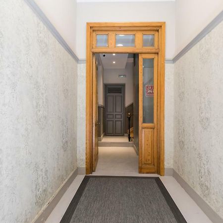 Feelathome Madrid Suites Apartments Zewnętrze zdjęcie