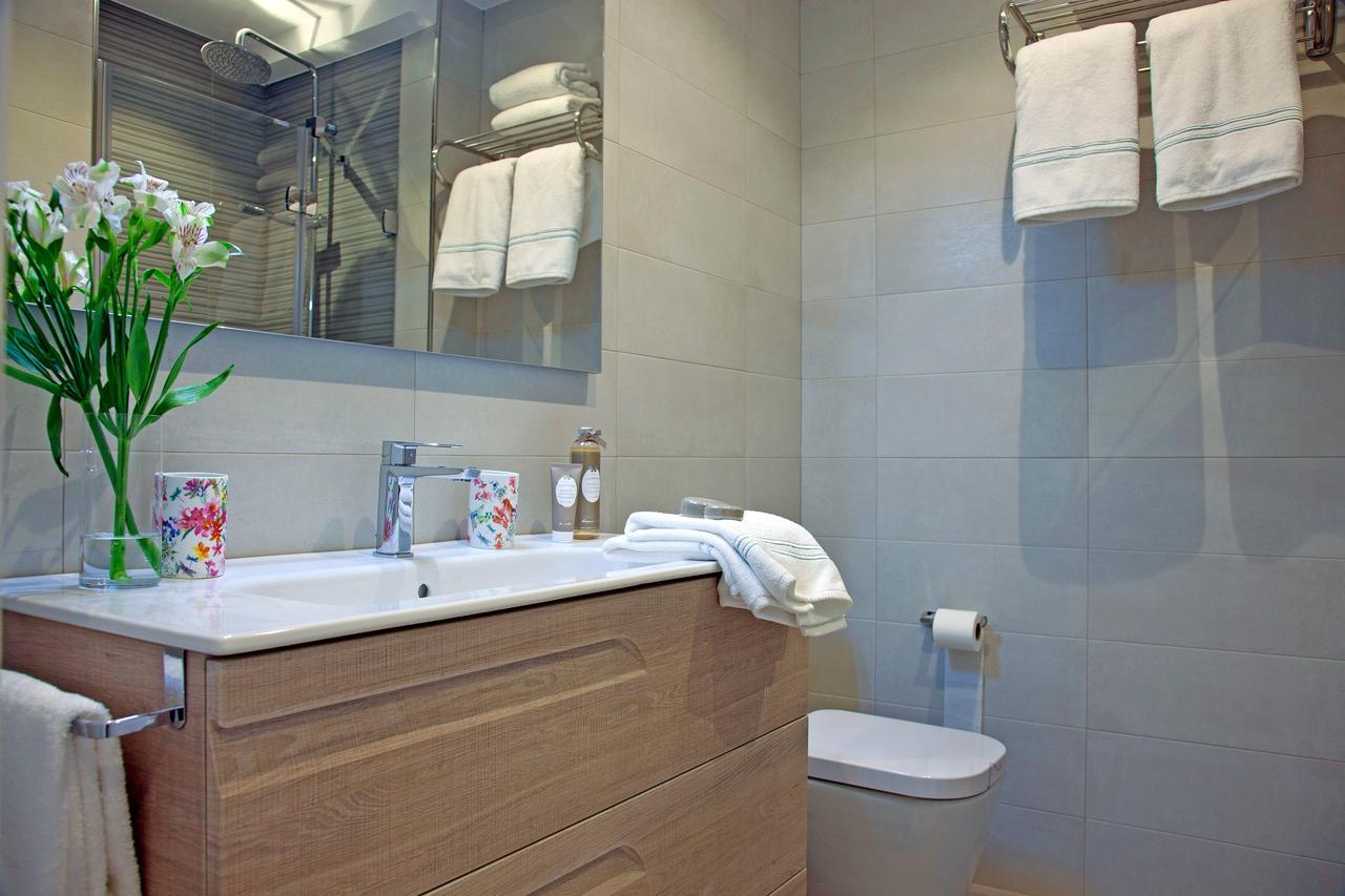 Feelathome Madrid Suites Apartments Zewnętrze zdjęcie