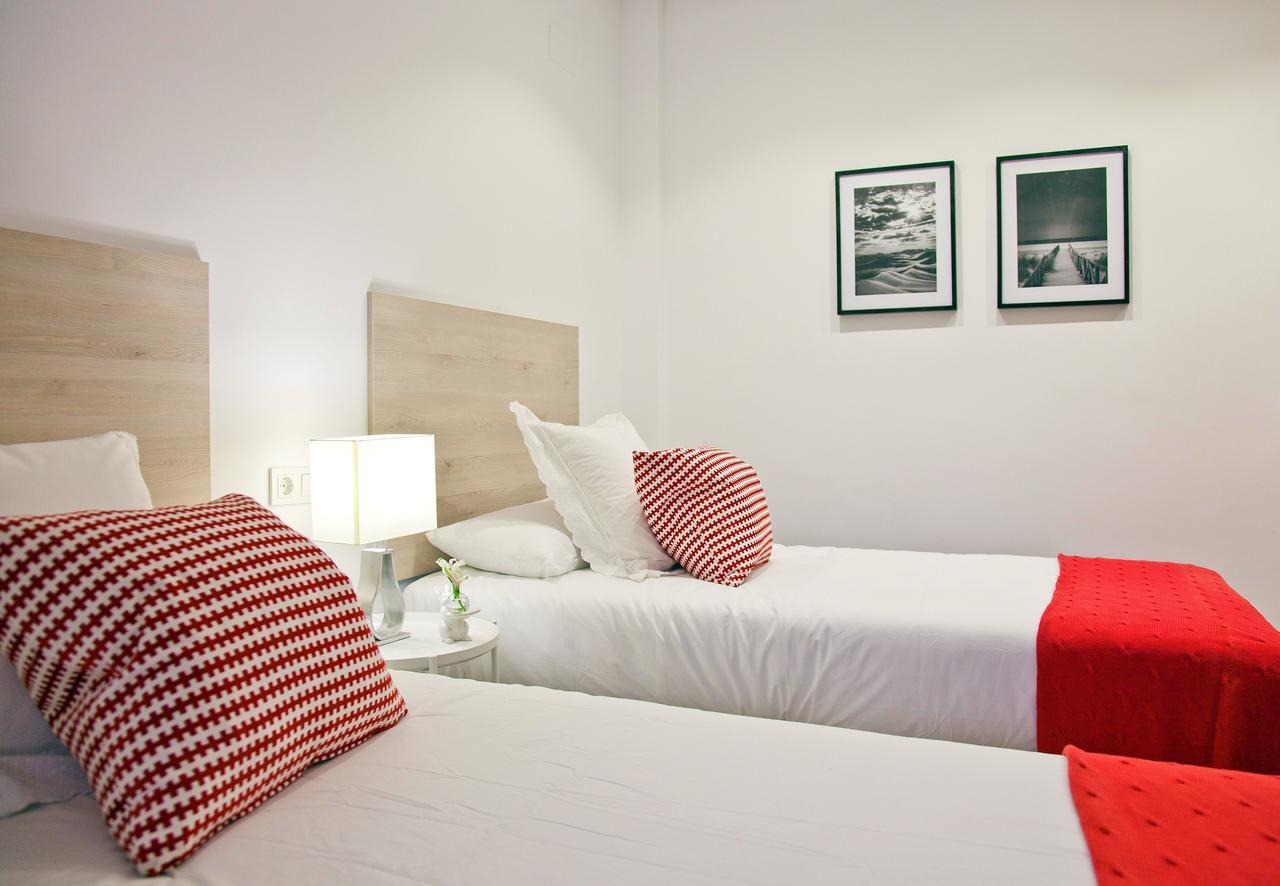 Feelathome Madrid Suites Apartments Zewnętrze zdjęcie