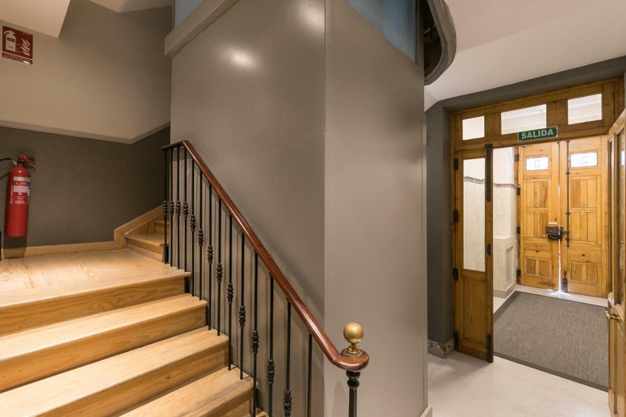 Feelathome Madrid Suites Apartments Zewnętrze zdjęcie