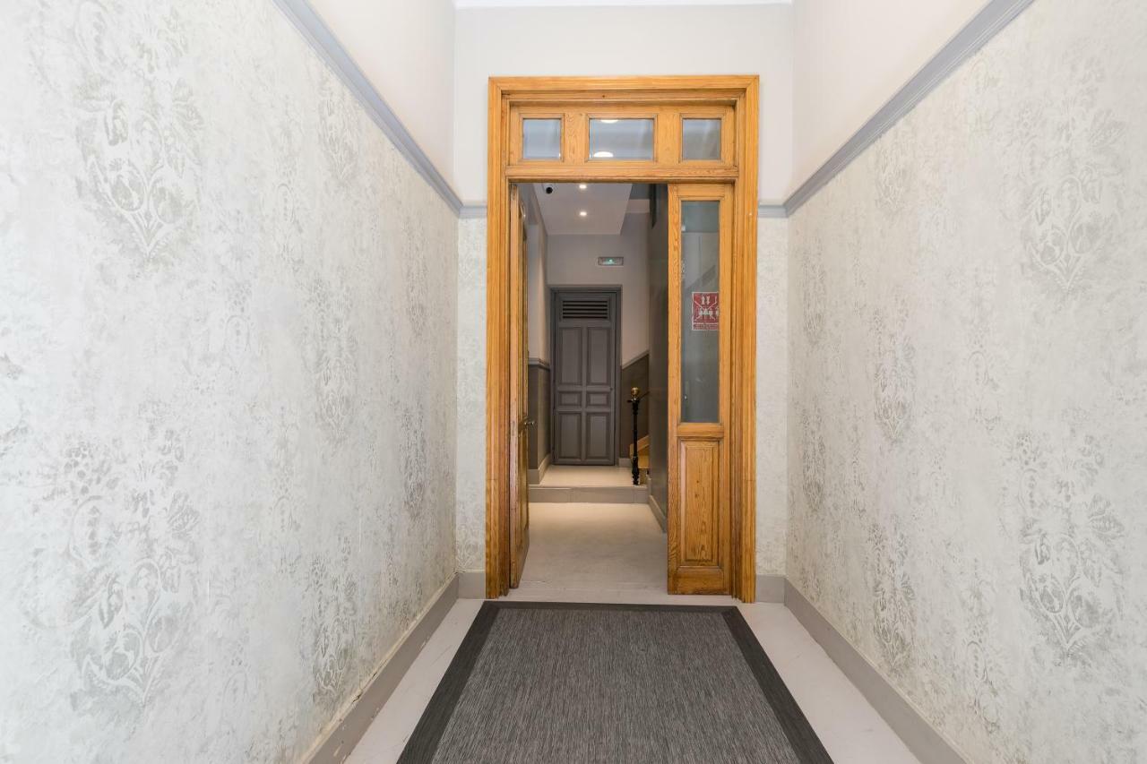 Feelathome Madrid Suites Apartments Zewnętrze zdjęcie