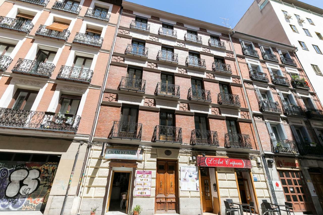 Feelathome Madrid Suites Apartments Zewnętrze zdjęcie