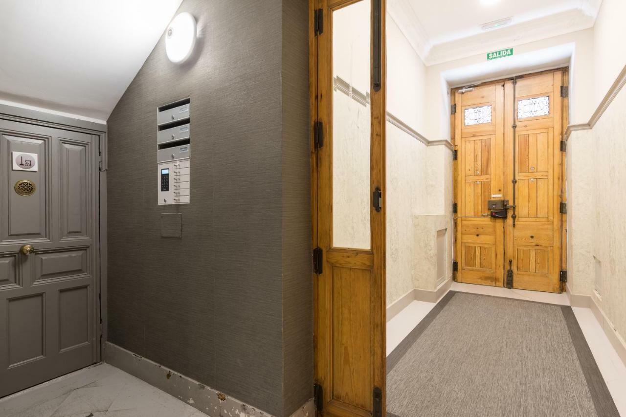 Feelathome Madrid Suites Apartments Zewnętrze zdjęcie